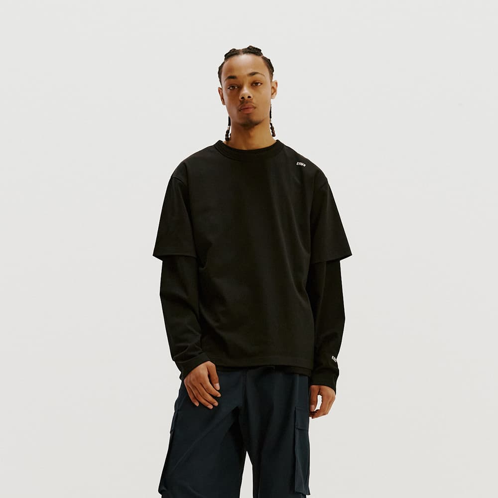 [ERRE] Two Crew Neck T-Shirts 7