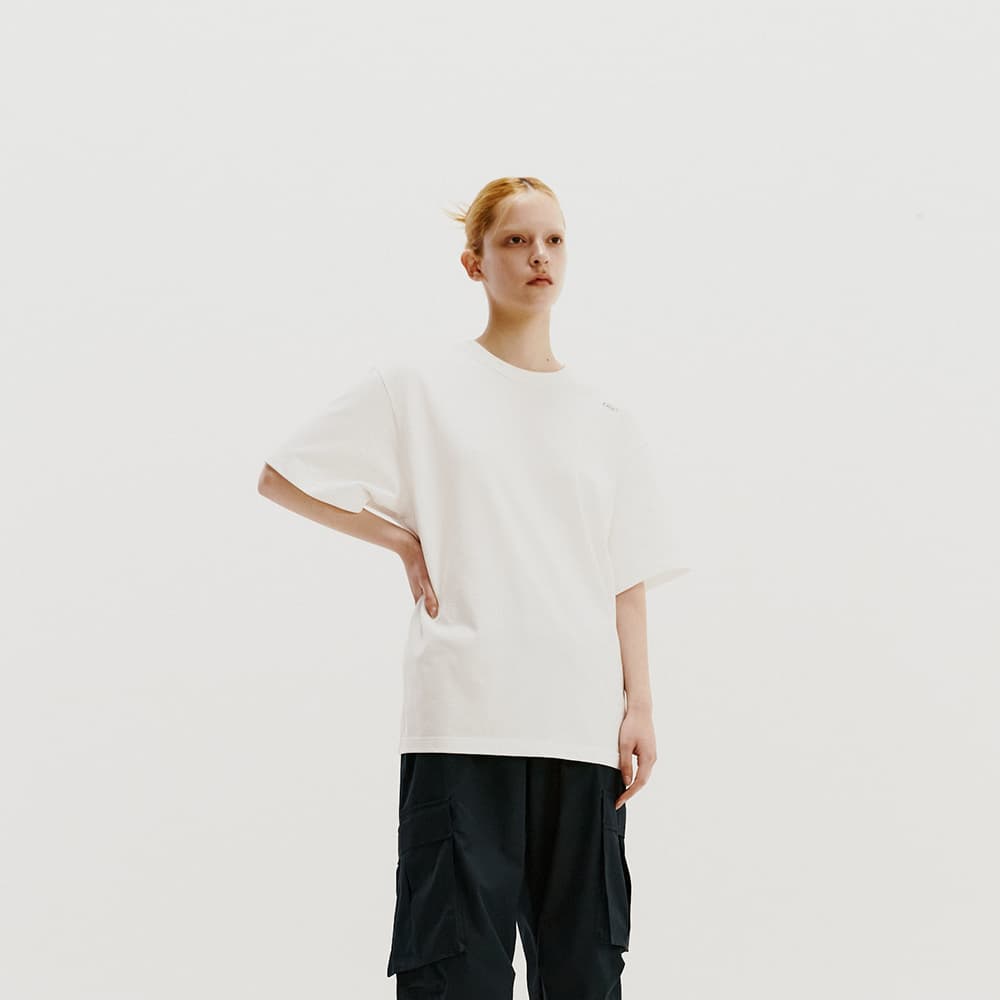 [ERRE] Two Crew Neck T-Shirts 9