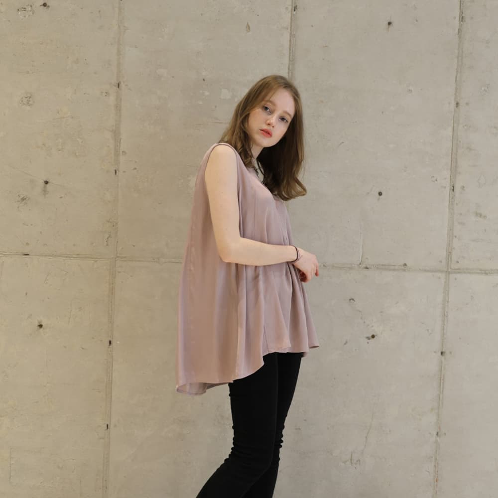 [ROOKIEBUD] Pin Tuck Pleated Sleeveless Top 4
