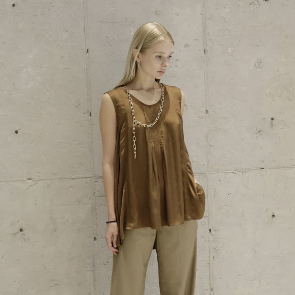 [ROOKIEBUD] Pin Tuck Pleated Sleeveless Top 5