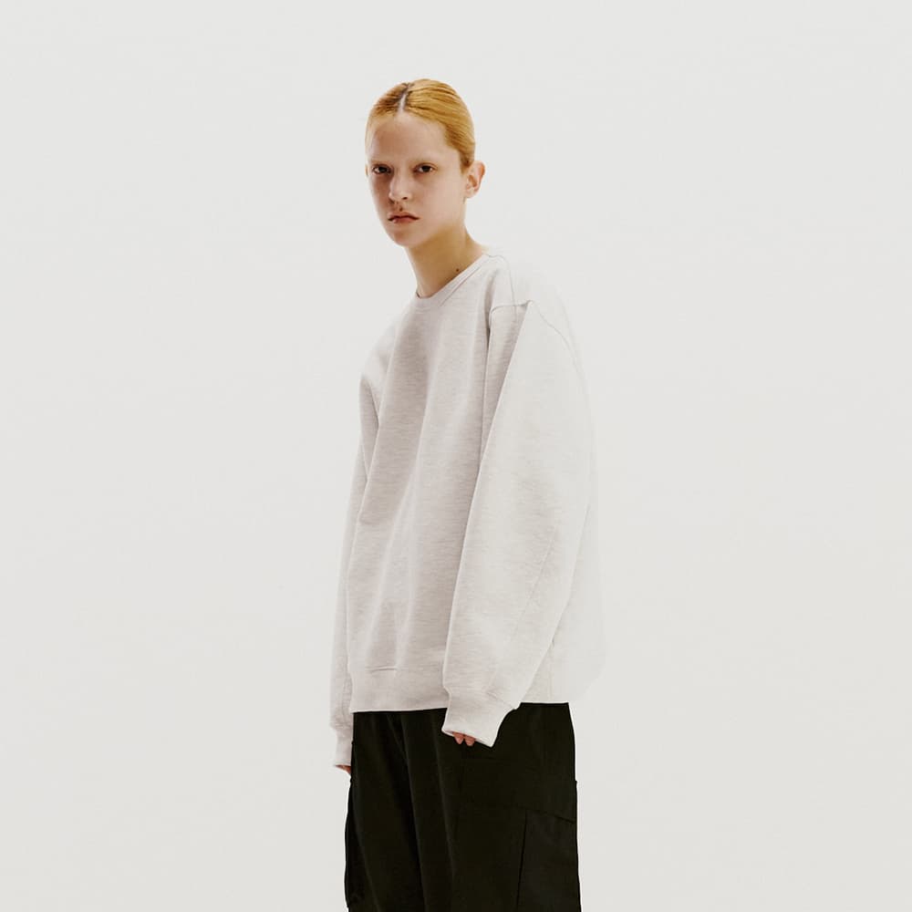 [ERRE] Line Sweatshirt 9