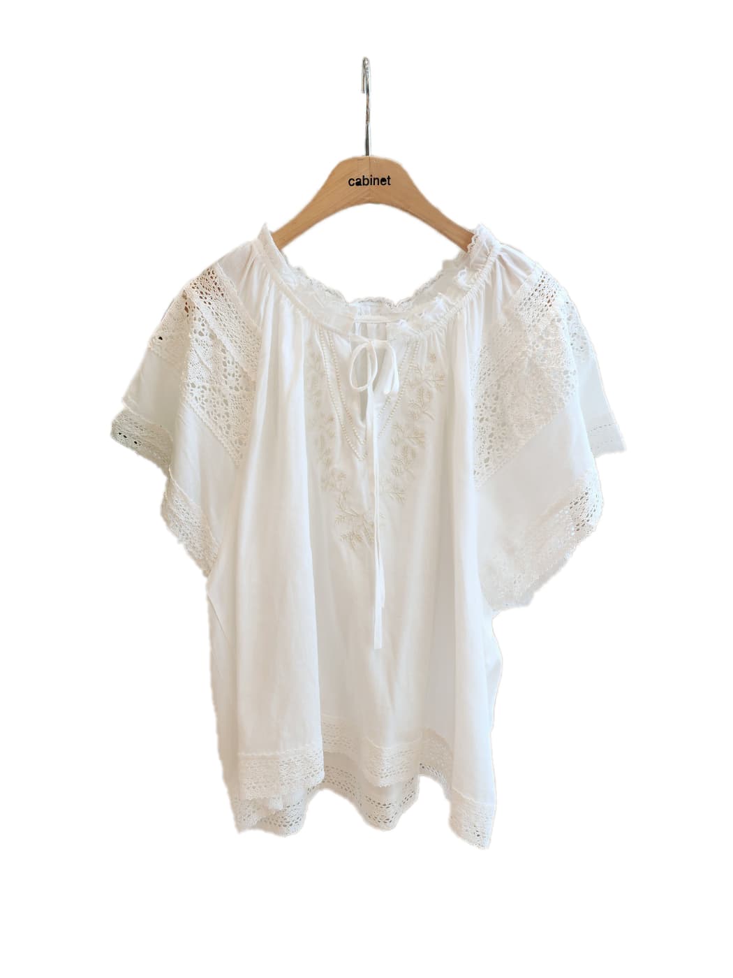 [MARIGOLD] Art Cream Embroidery Blouse 7