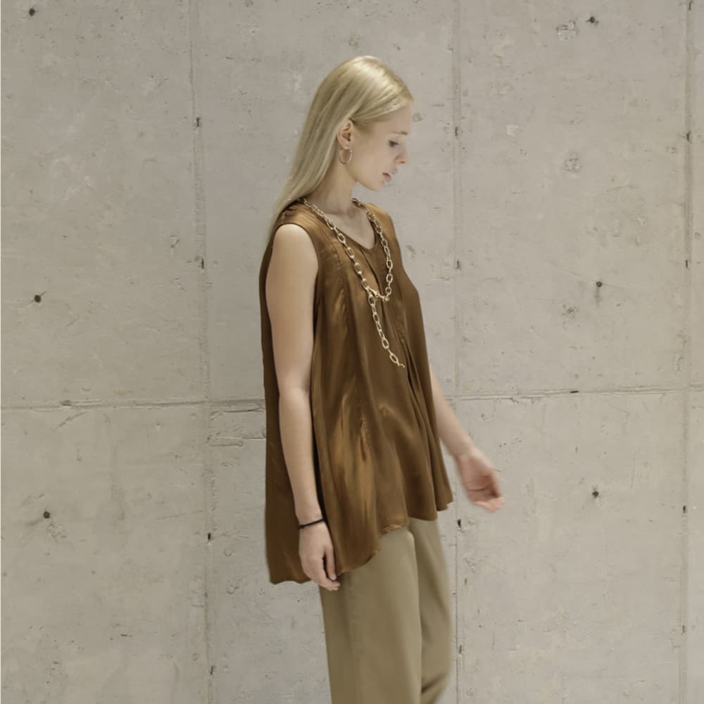 [ROOKIEBUD] Pin Tuck Pleated Sleeveless Top 8