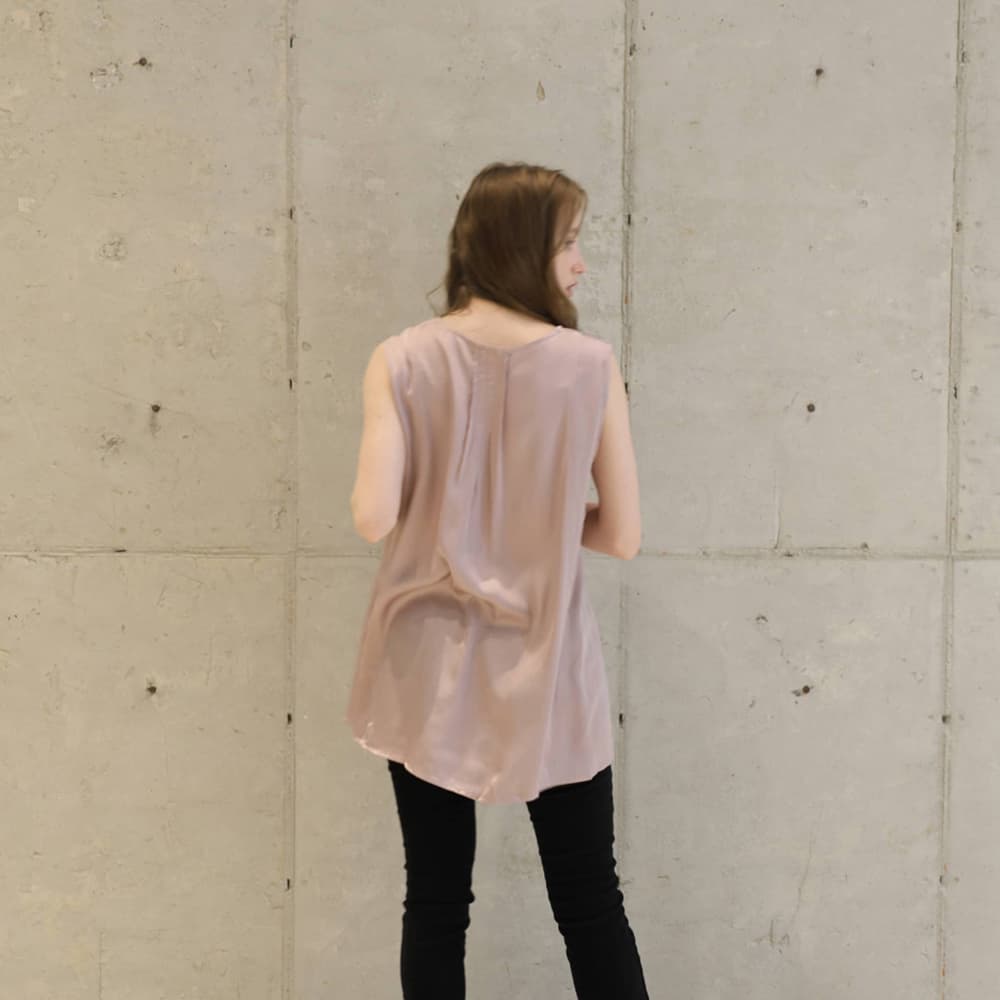 [ROOKIEBUD] Pin Tuck Pleated Sleeveless Top 6