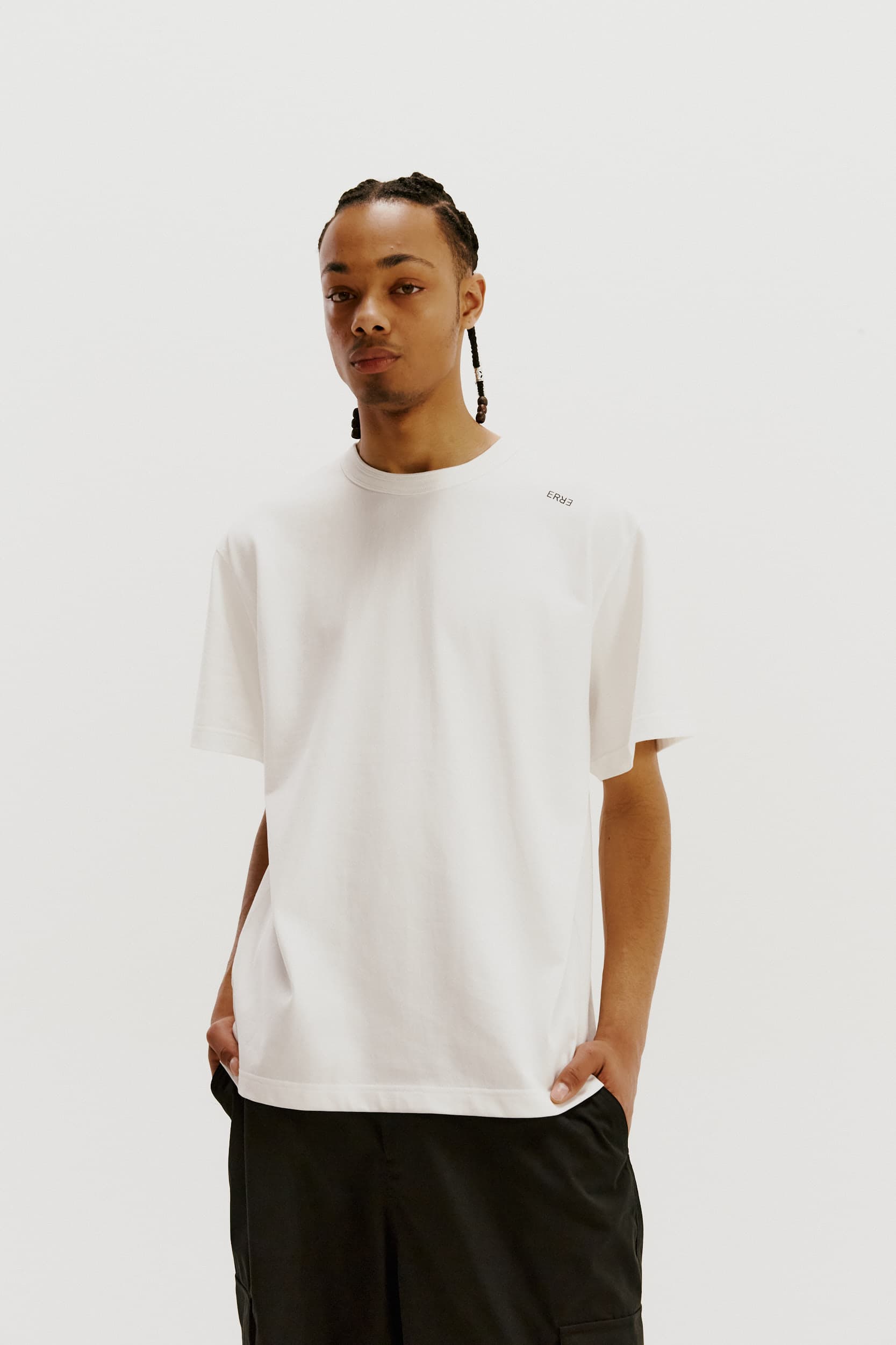 [ERRE] Two Crew Neck T-Shirts 2