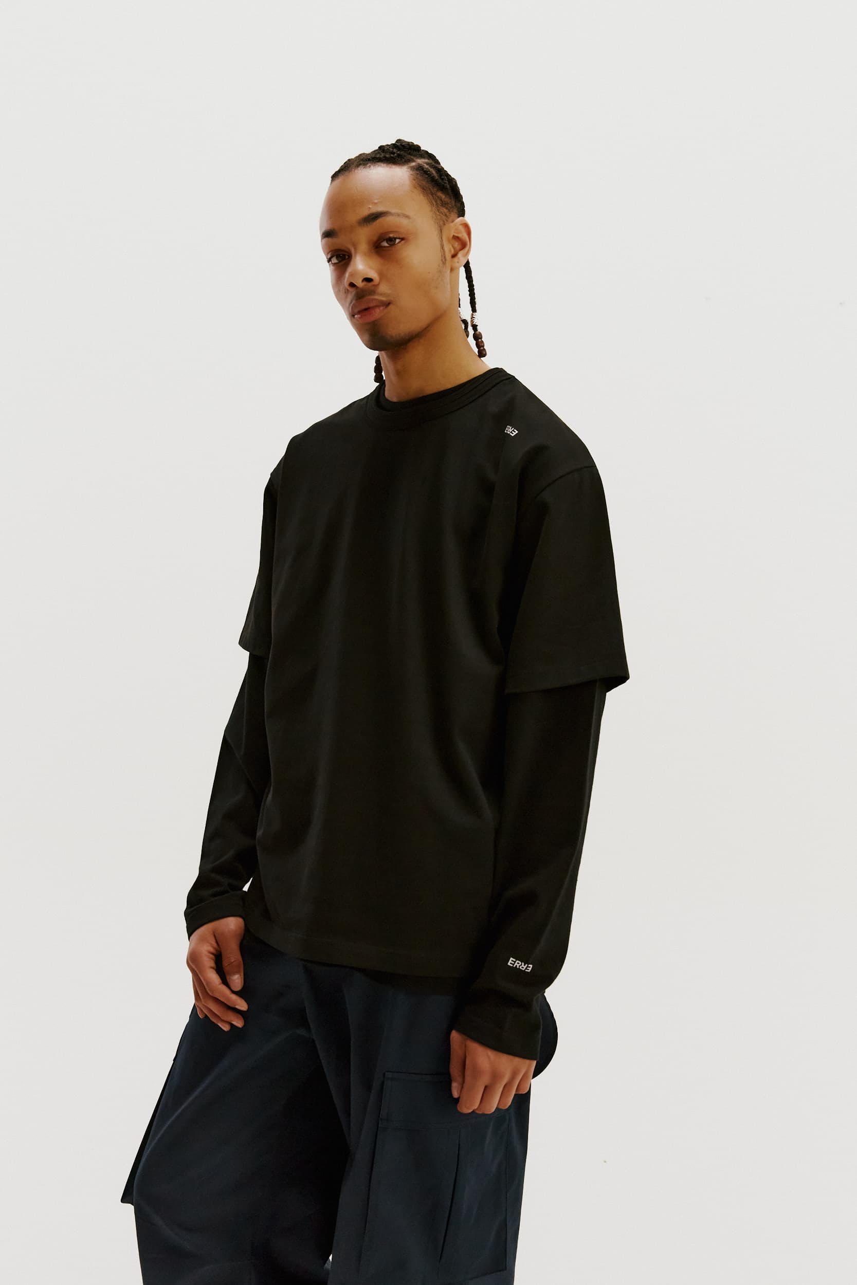 [ERRE] Two Crew Neck T-Shirts 4
