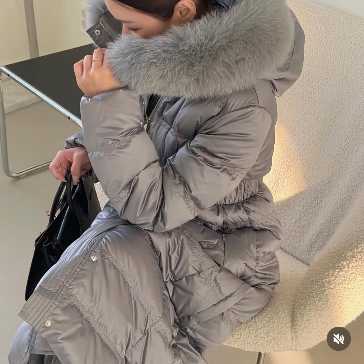 [MAGNOLIA] Saga Fox Padded Jacket 1