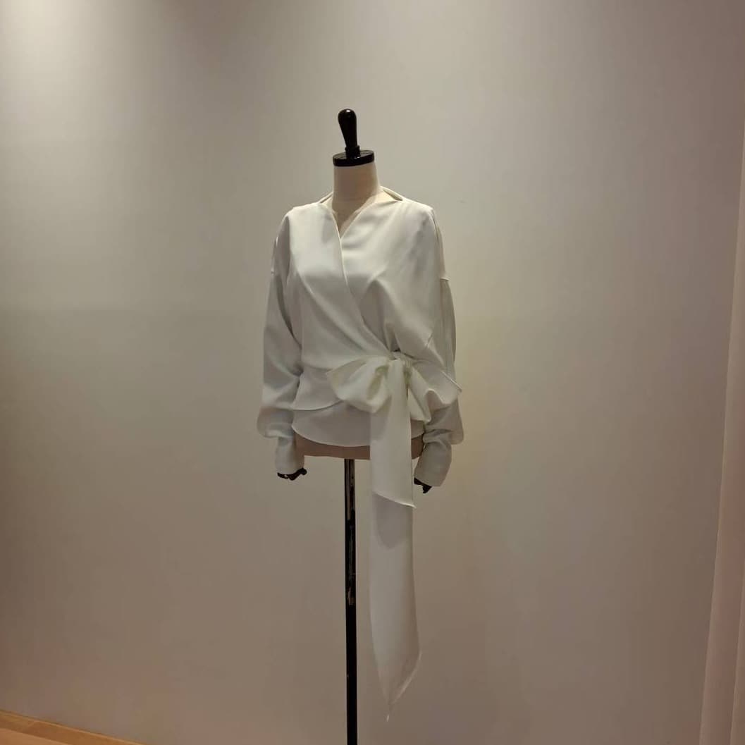 Ness Blouse 1
