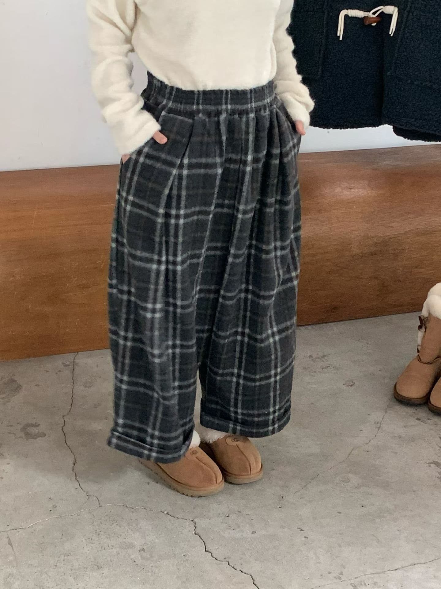 [VENTI] Taupe Checked Pants 6