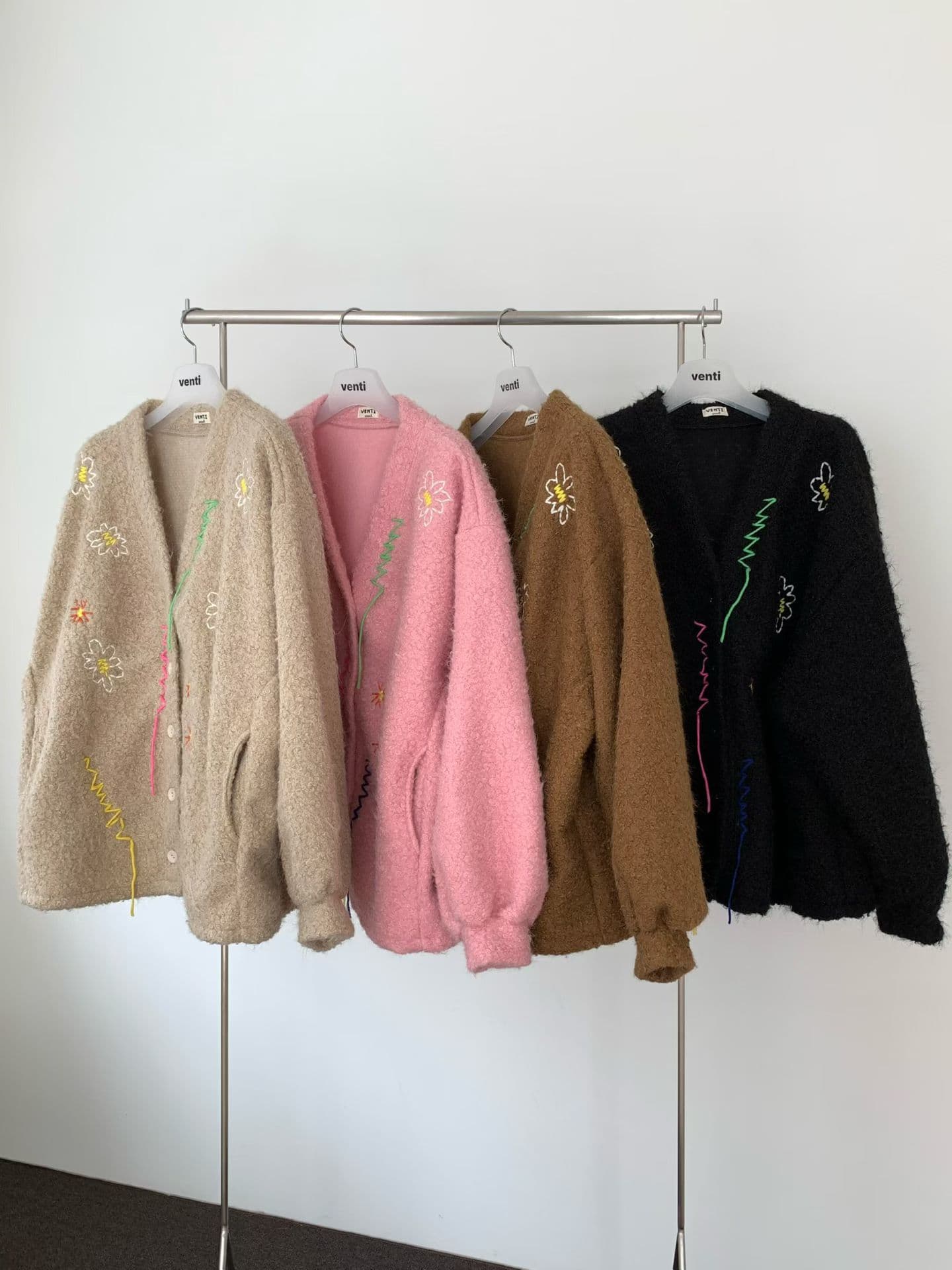 [VENTI] Bebe Eyelet Cardigan 3
