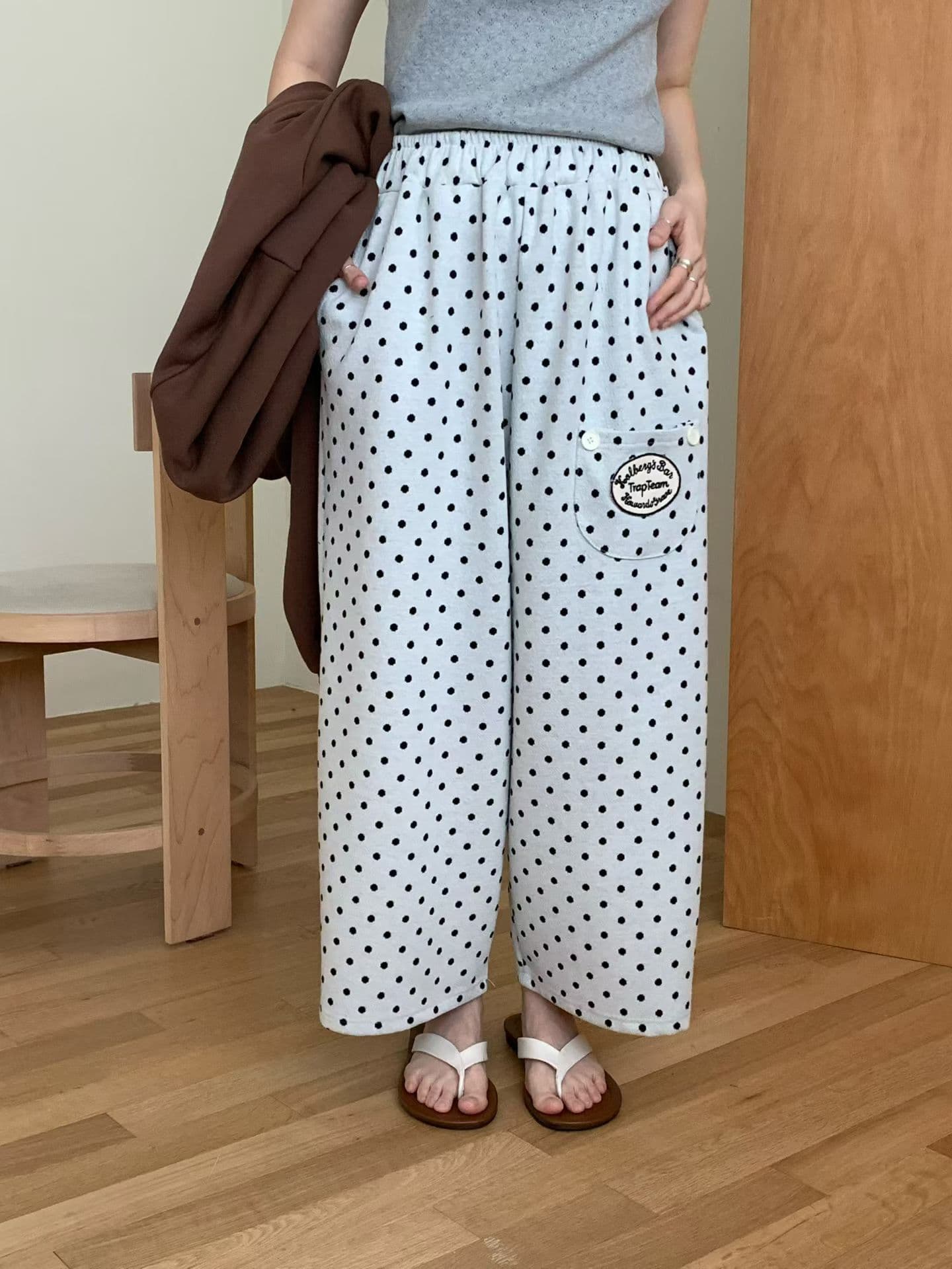 [VENTI] Carry Polka Dot Patch Pants 3