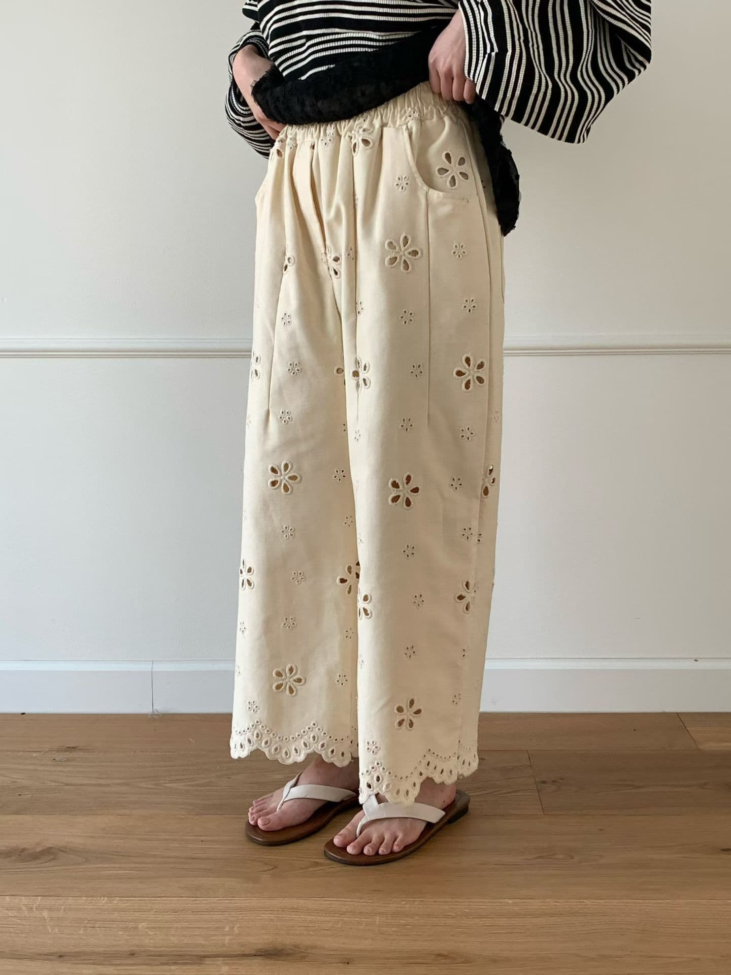 [VENTI] Cult Flower Banding Pants 5