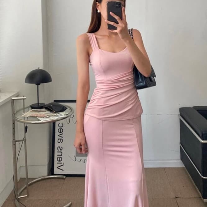 [MAGNOLIA] Nelly Hood Dress 1