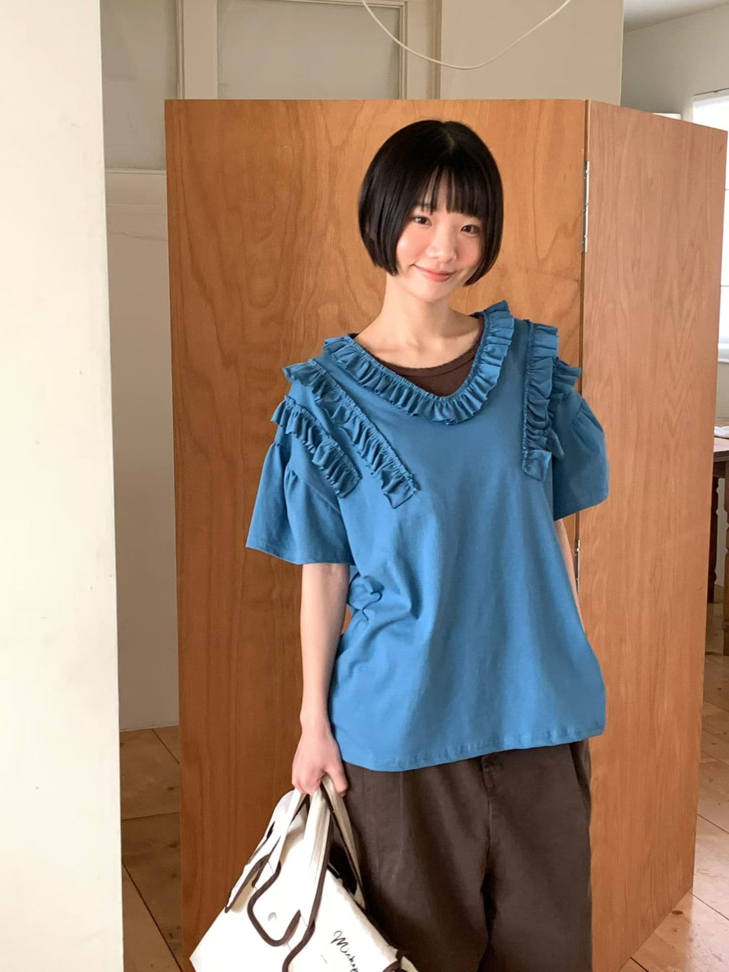 [VENTI] Luna Frill T-Shirt 9