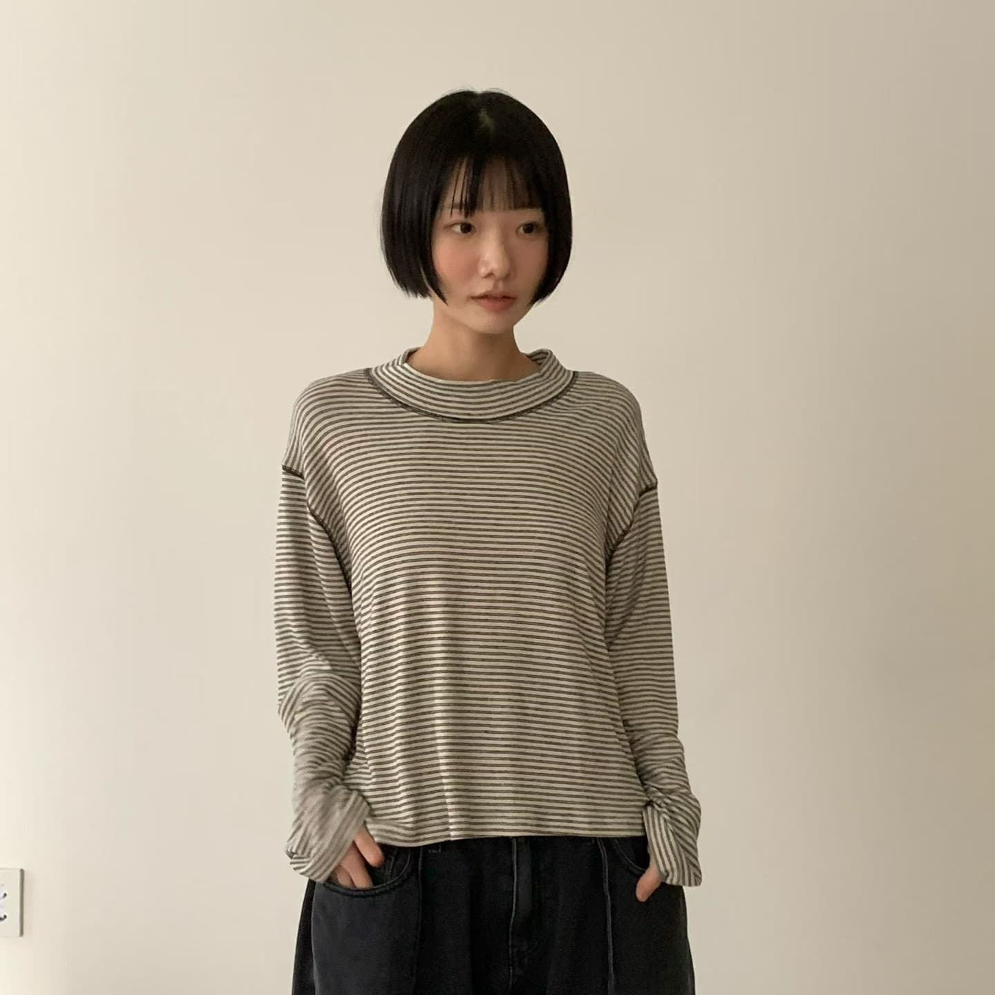 [VENTI] Striped Brushed Mock Neck T-Shirt 1