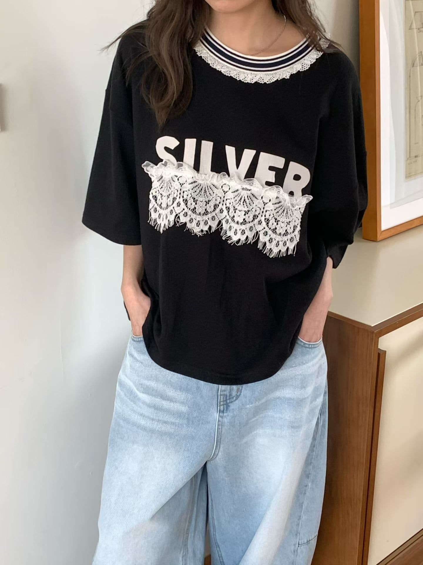 [VENTI] Silver Lace T-Shirt 3