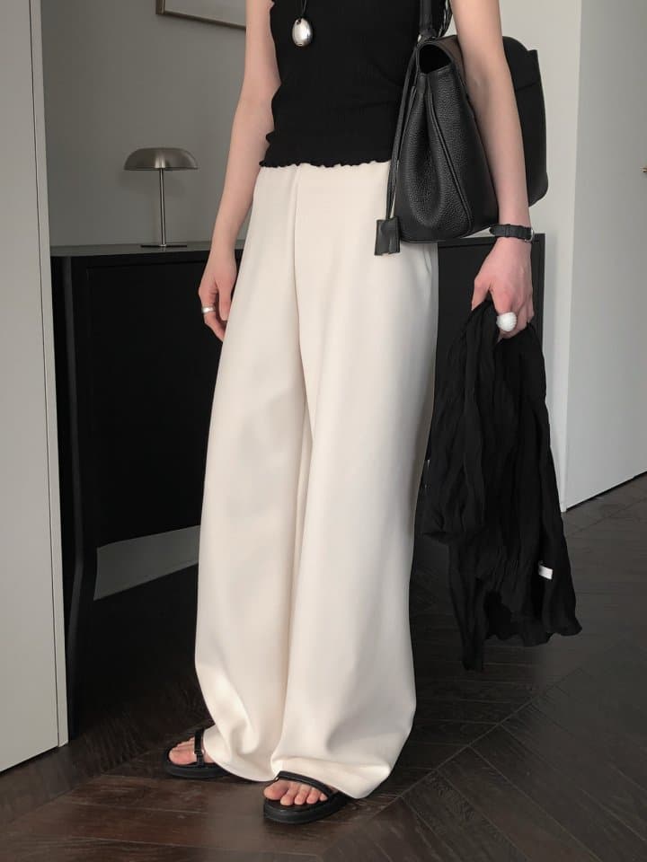 [LE BUTTER] New Free Banding Pants 3