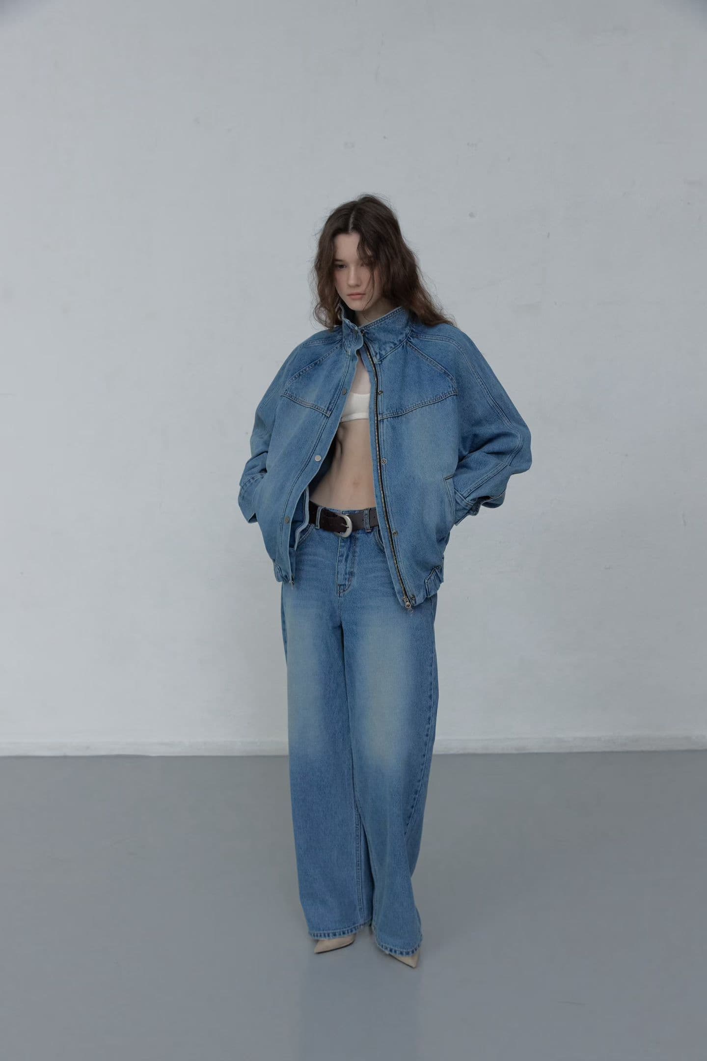 [FOUNDATION] Rough Washed Denim Wide Pants 4
