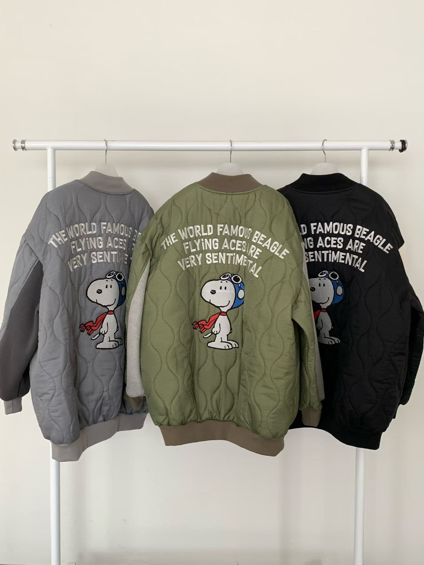 (Official Licensed Peanuts Snoopy) [VENTI] Snoopy Quilted Jumper 6