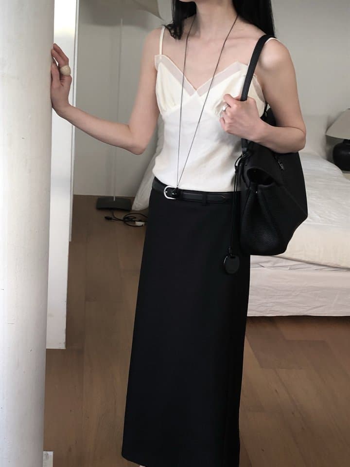 [LE BUTTER] Frill Slub Blouse 6