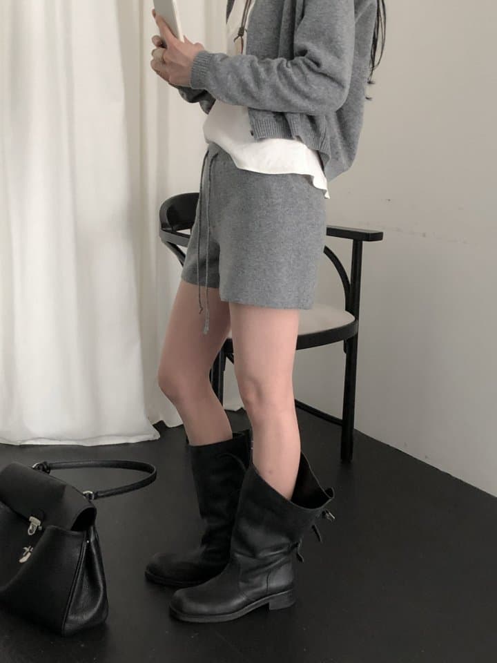 [LE BUTTER] Venue Knit Pants 9