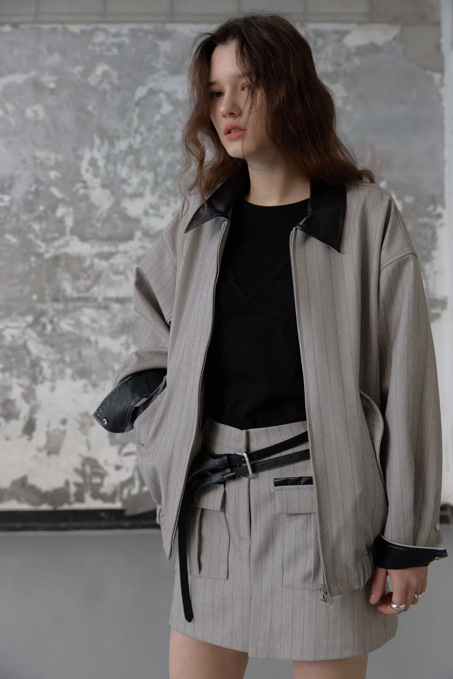 [FOUNDATION] Ver Leather Color-Block Jumper Skort Set 1