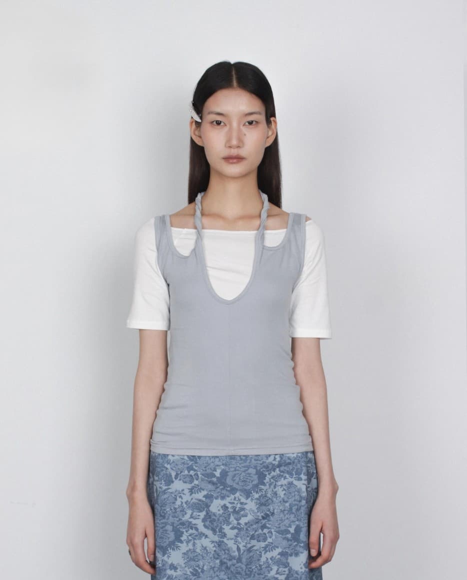 [TEXTURE] Lek Slim-Fit Halter Sleeveless Top 9