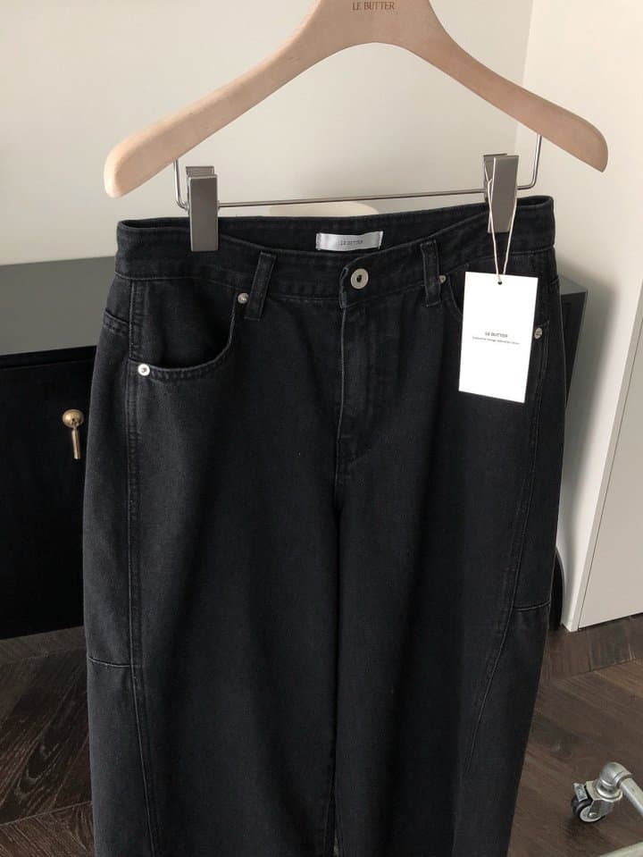 [LE BUTTER] Epor Black Jeans 9