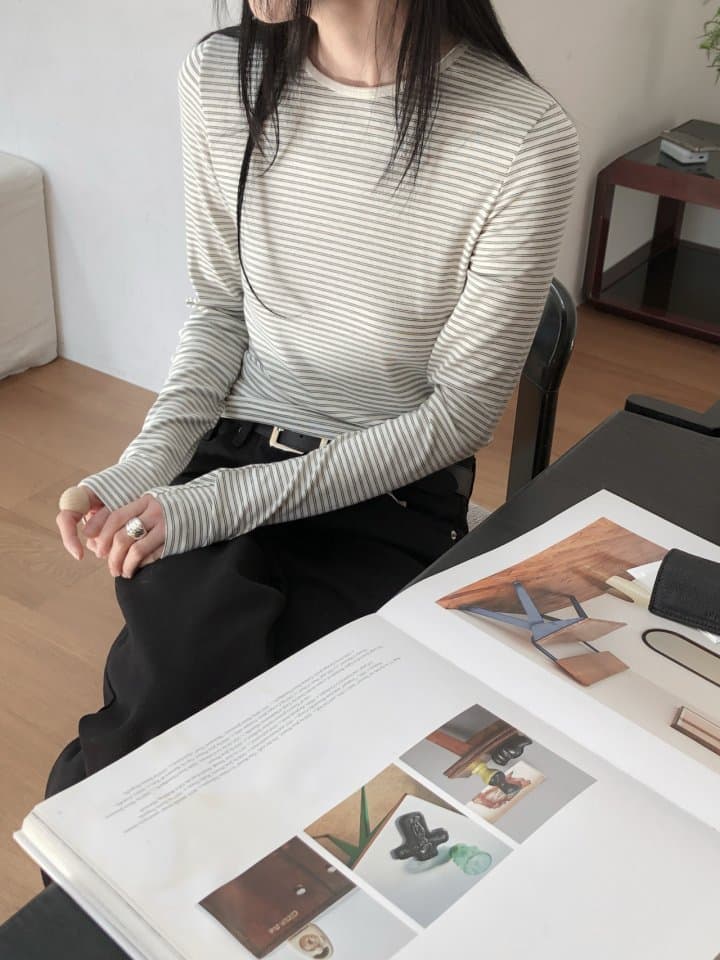 [LE BUTTER] Mono Striped T-Shirt 7