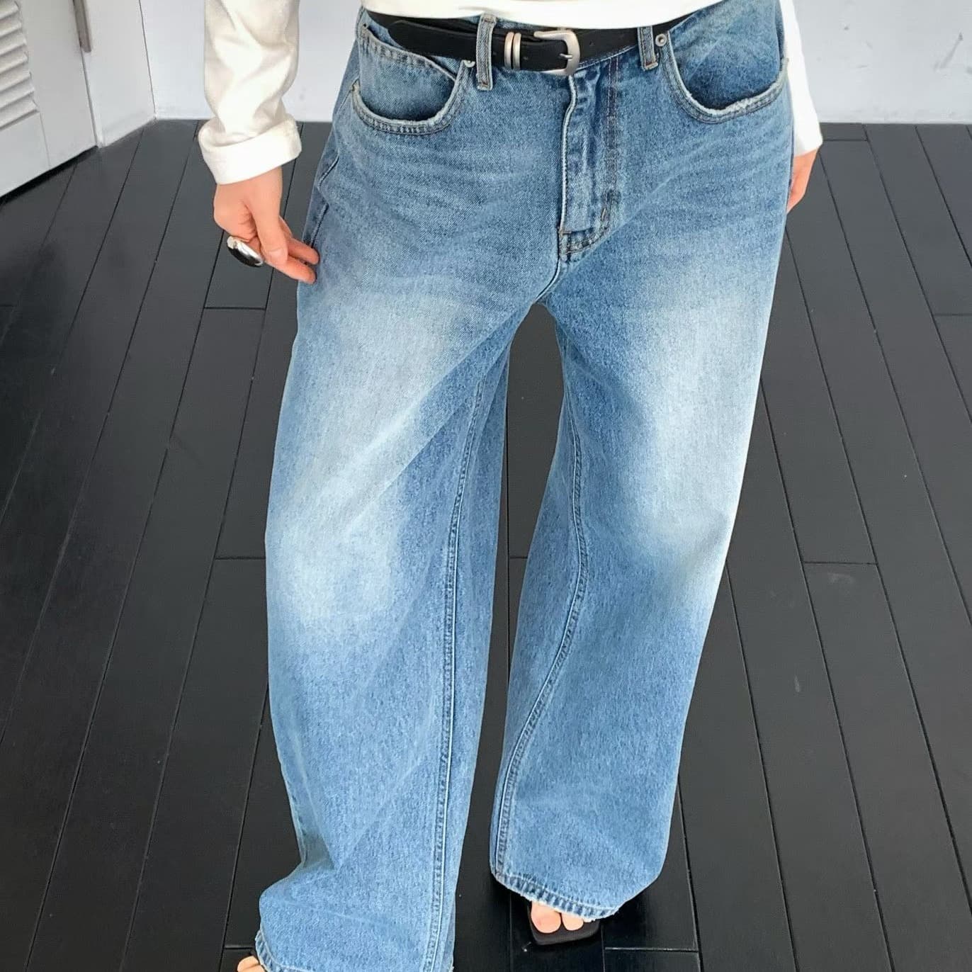 [FOUNDATION] Rough Washed Denim Wide Pants 1