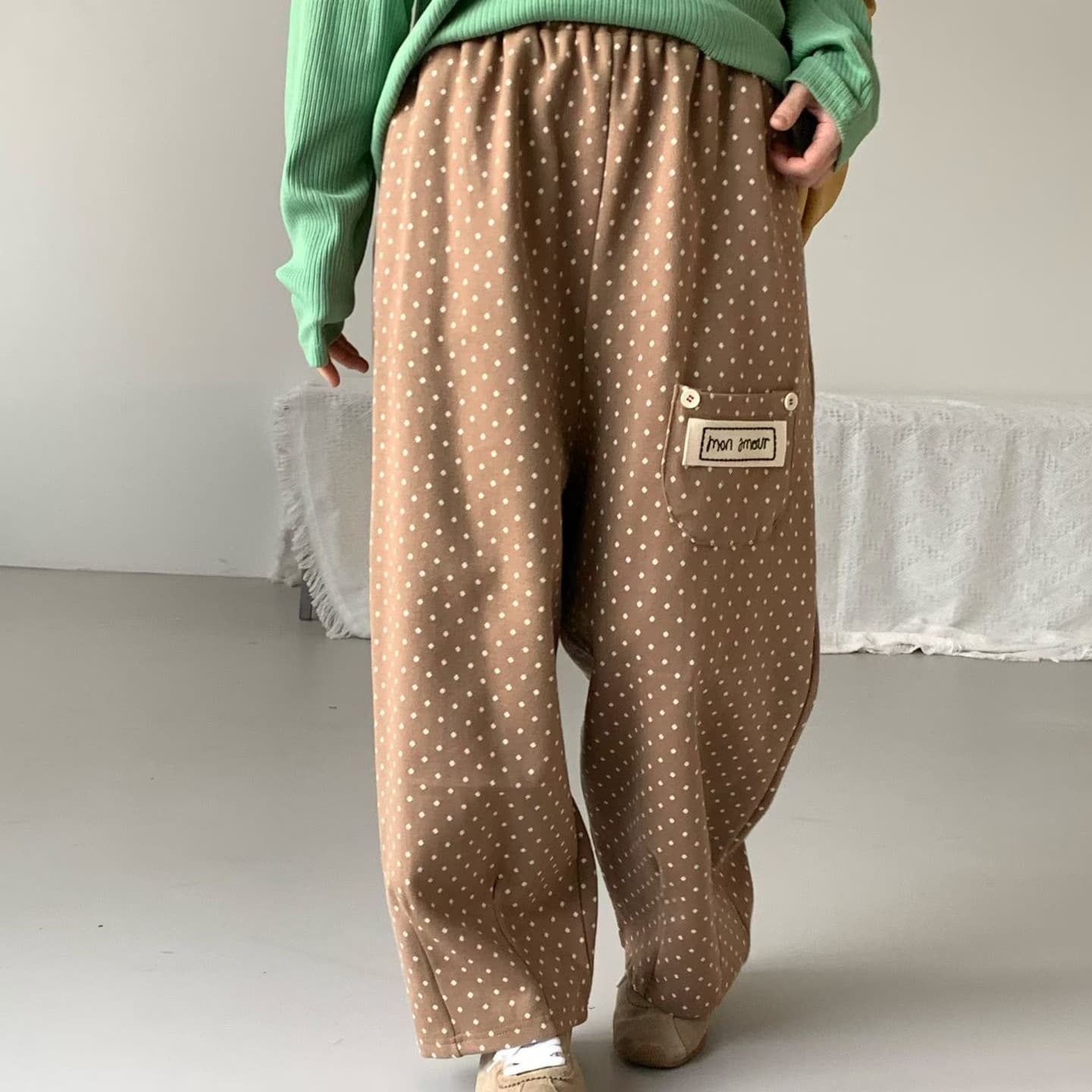 [VENTI] Polka Dot Pocket Pants 1