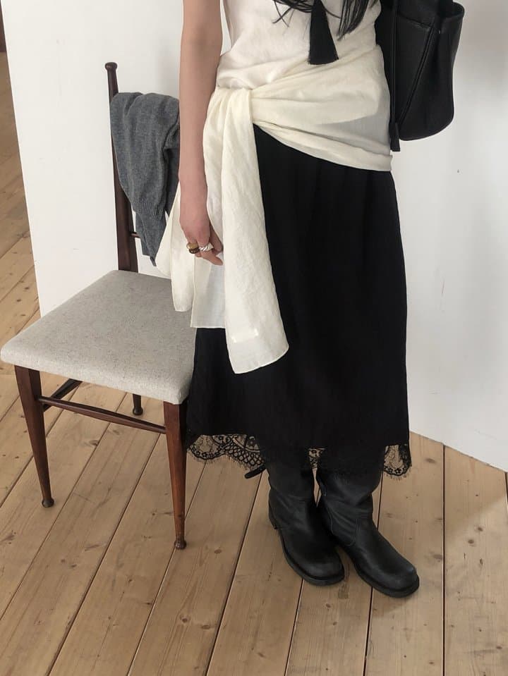 [LE BUTTER] Melbourne Lace Skirt 4