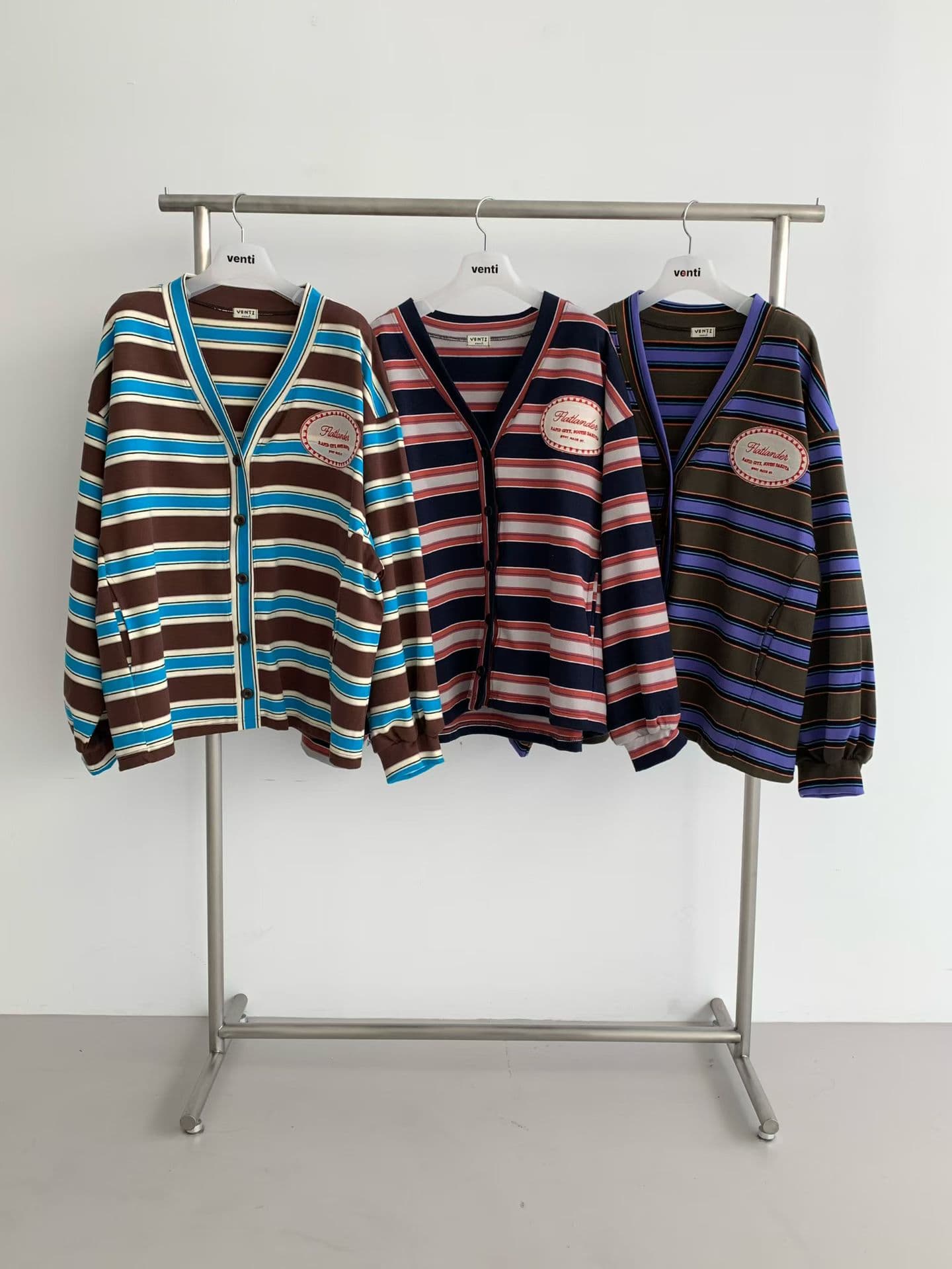 [VENTI] Single Patch Striped Cardigan 5
