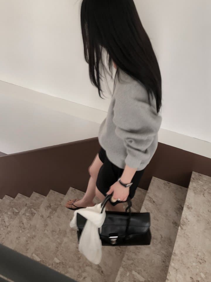 [LE BUTTER] Waffle Sweatshirt 3