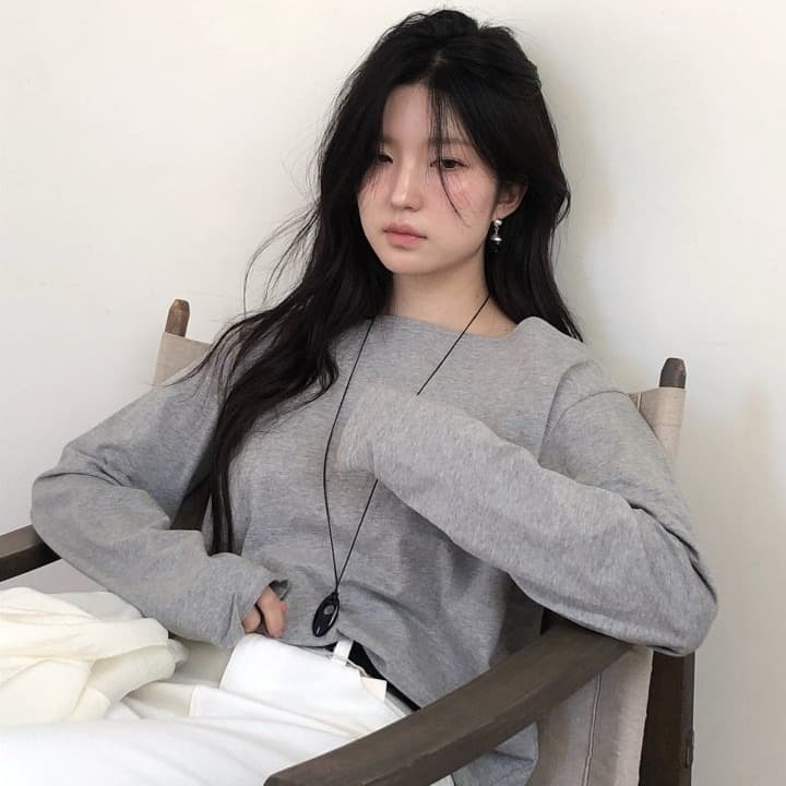 [LE BUTTER] Wide-Neck T-Shirt 1