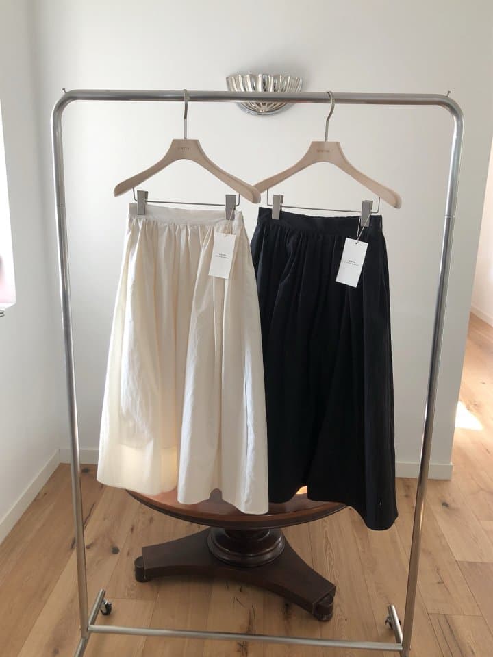 [LE BUTTER] Renee Cotton Skirt 3