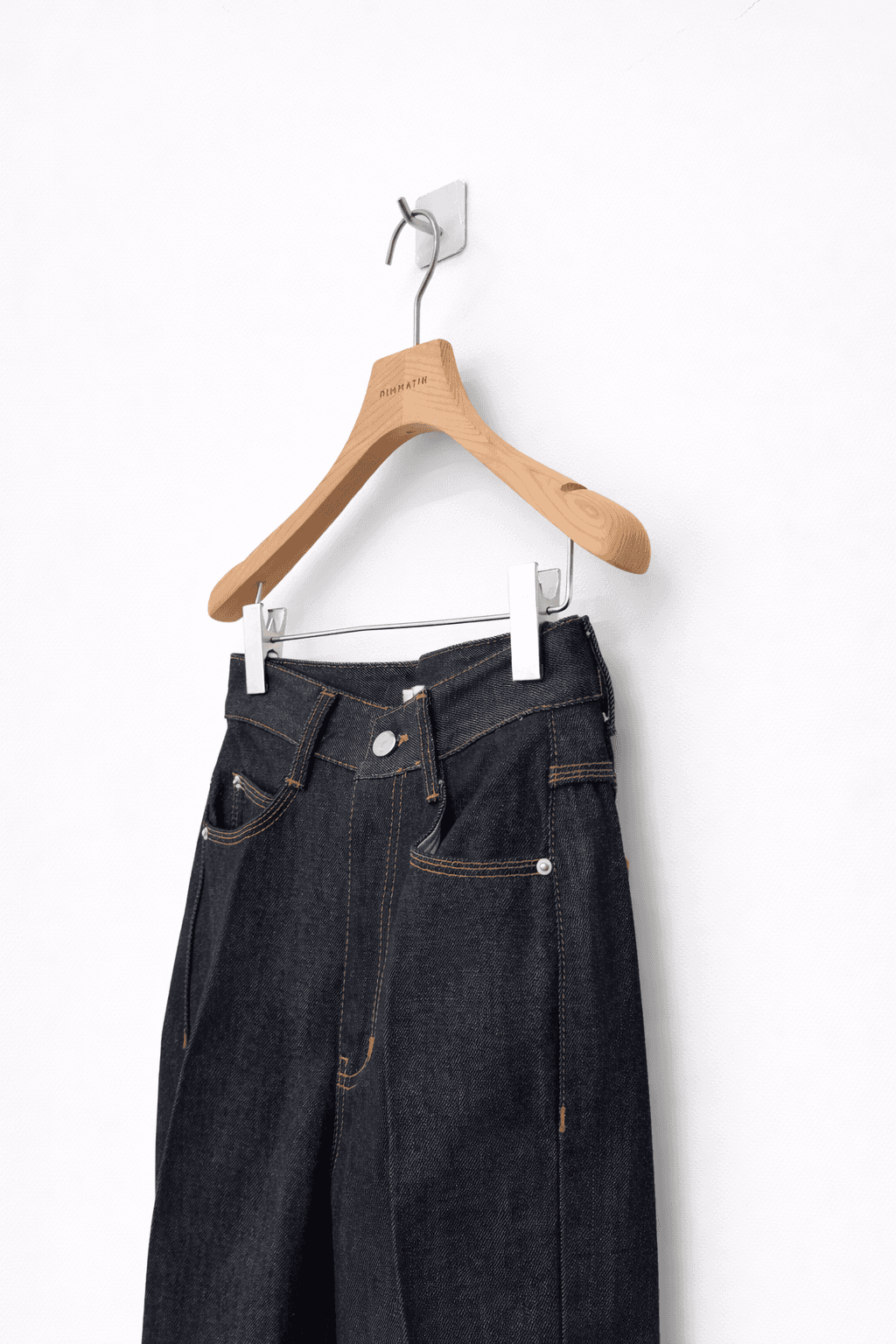 [FAV] V pocket denim pants 2
