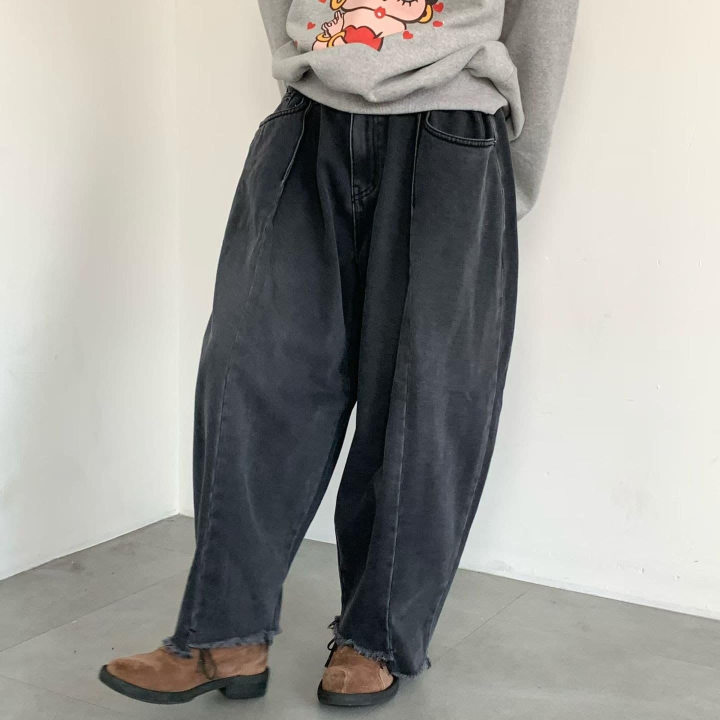 [VENTI] Peached Denim Brushed Jeans 1