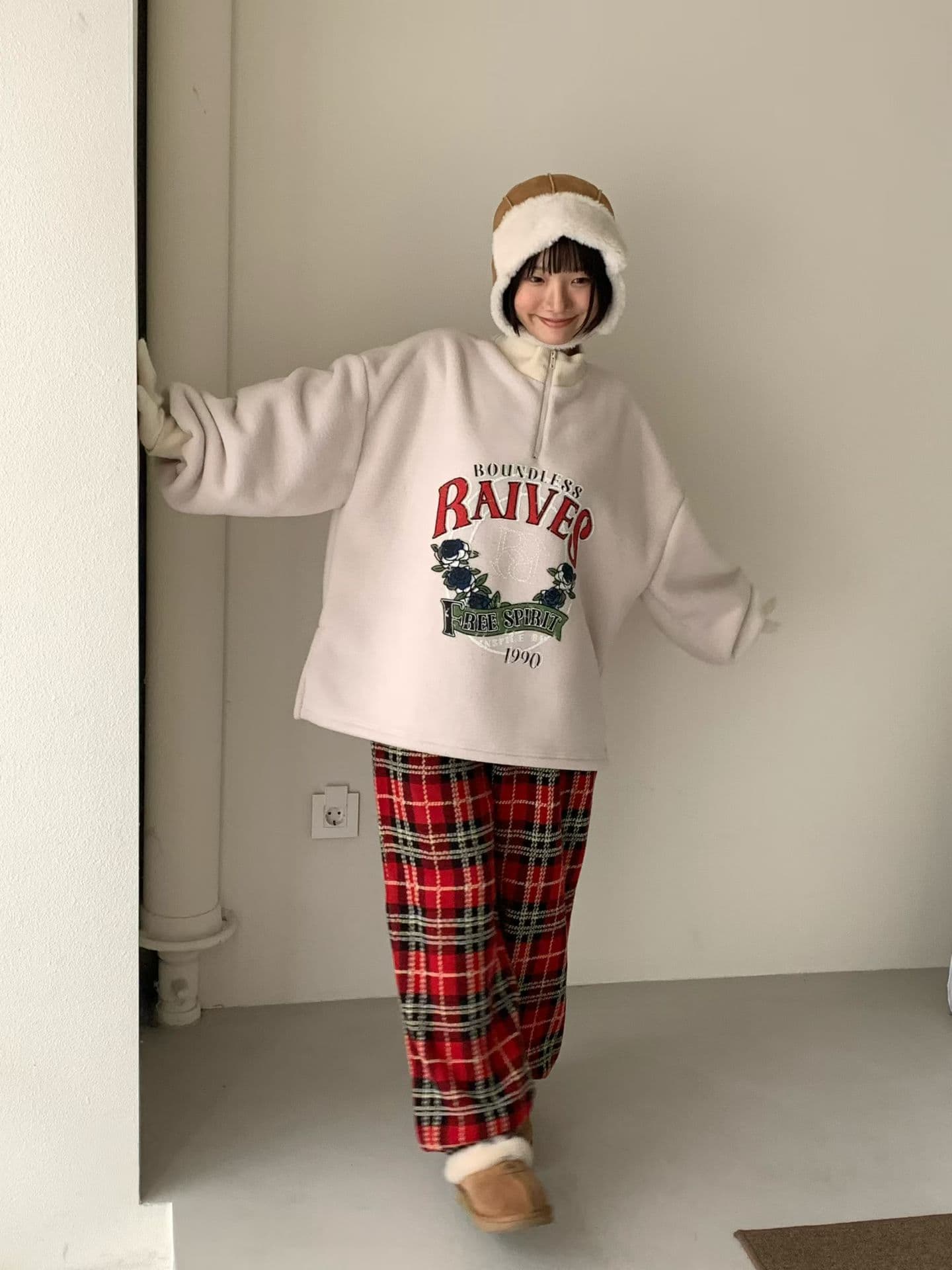 [VENTI] Pie Check Jogger Pants 8