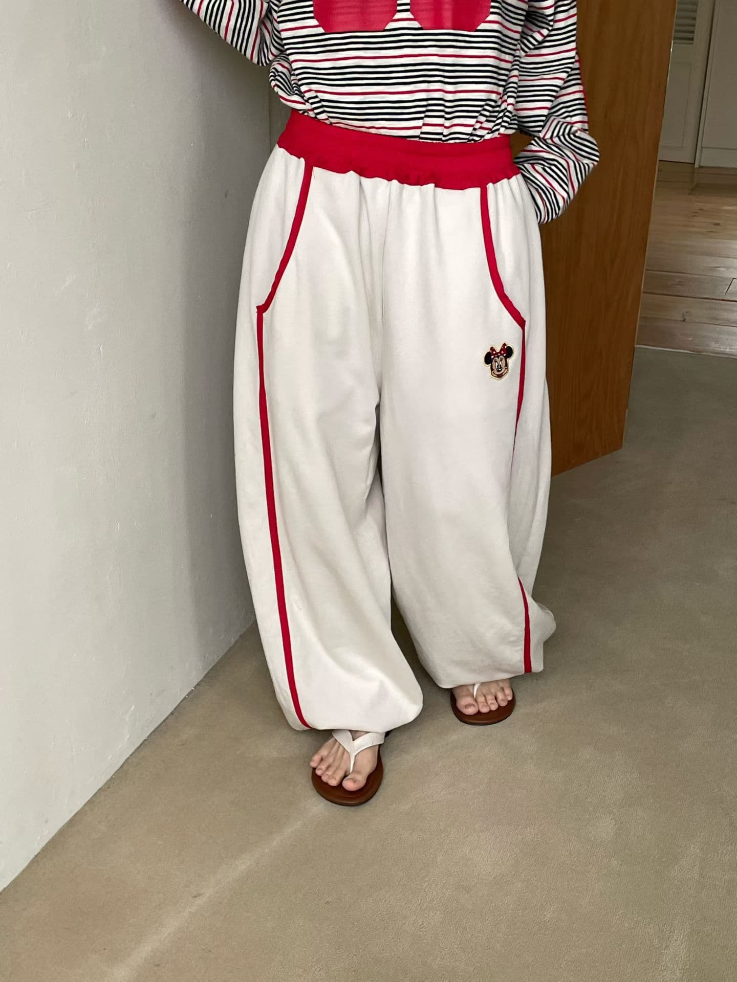 (Official Licensed Disney) [VENTI] Mini Rappa Jogger Pants 9