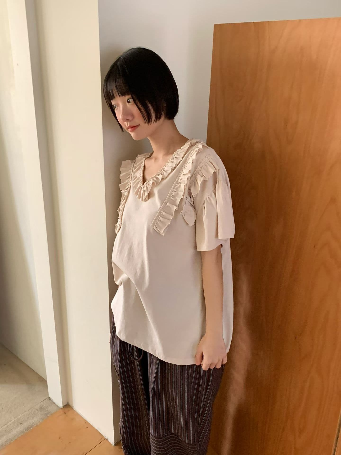 [VENTI] Luna Frill T-Shirt 2