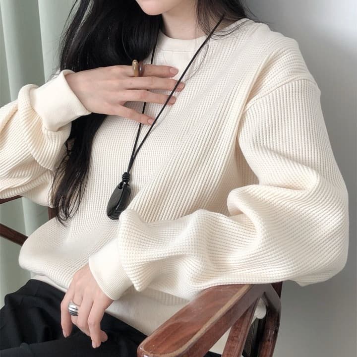 [LE BUTTER] Waffle Sweatshirt 1