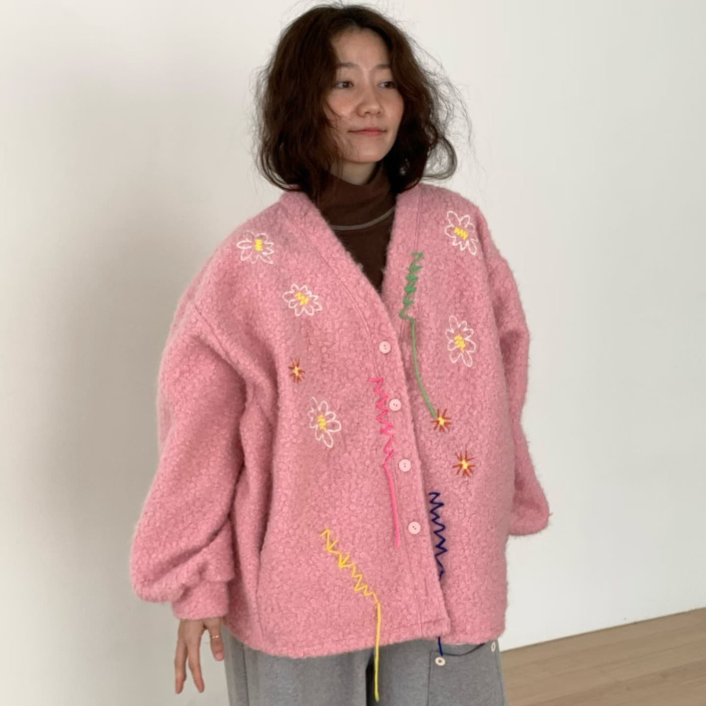 [VENTI] Bebe Eyelet Cardigan 1