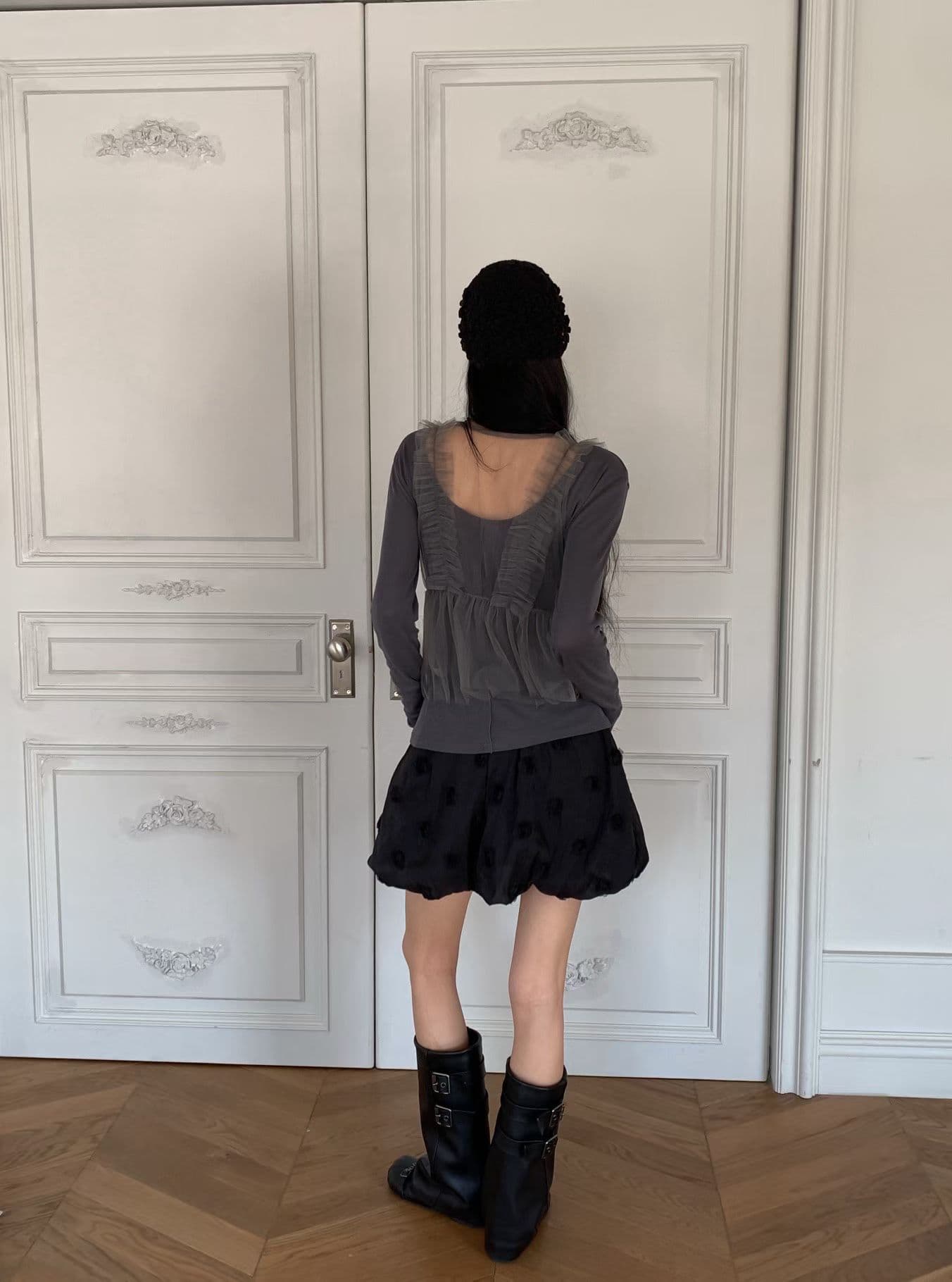 [FOUNDATION] Loose Ruffle Mesh Layered Vest 2