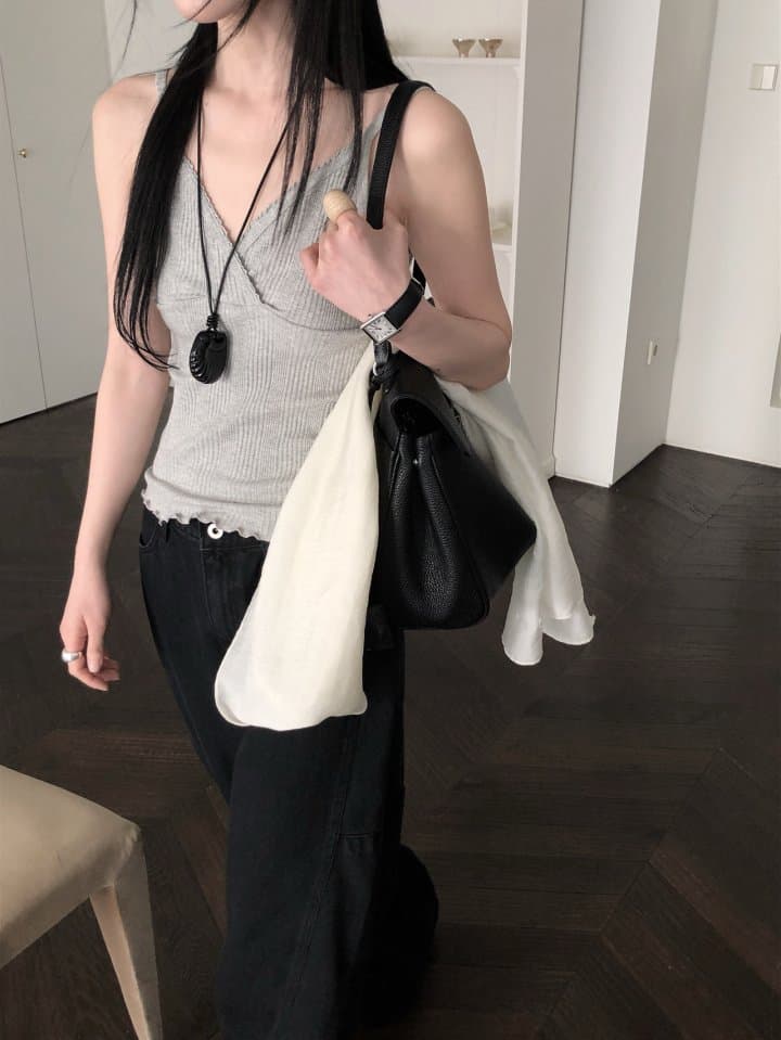 [LE BUTTER] Senz Lace Sleeveless Top 2