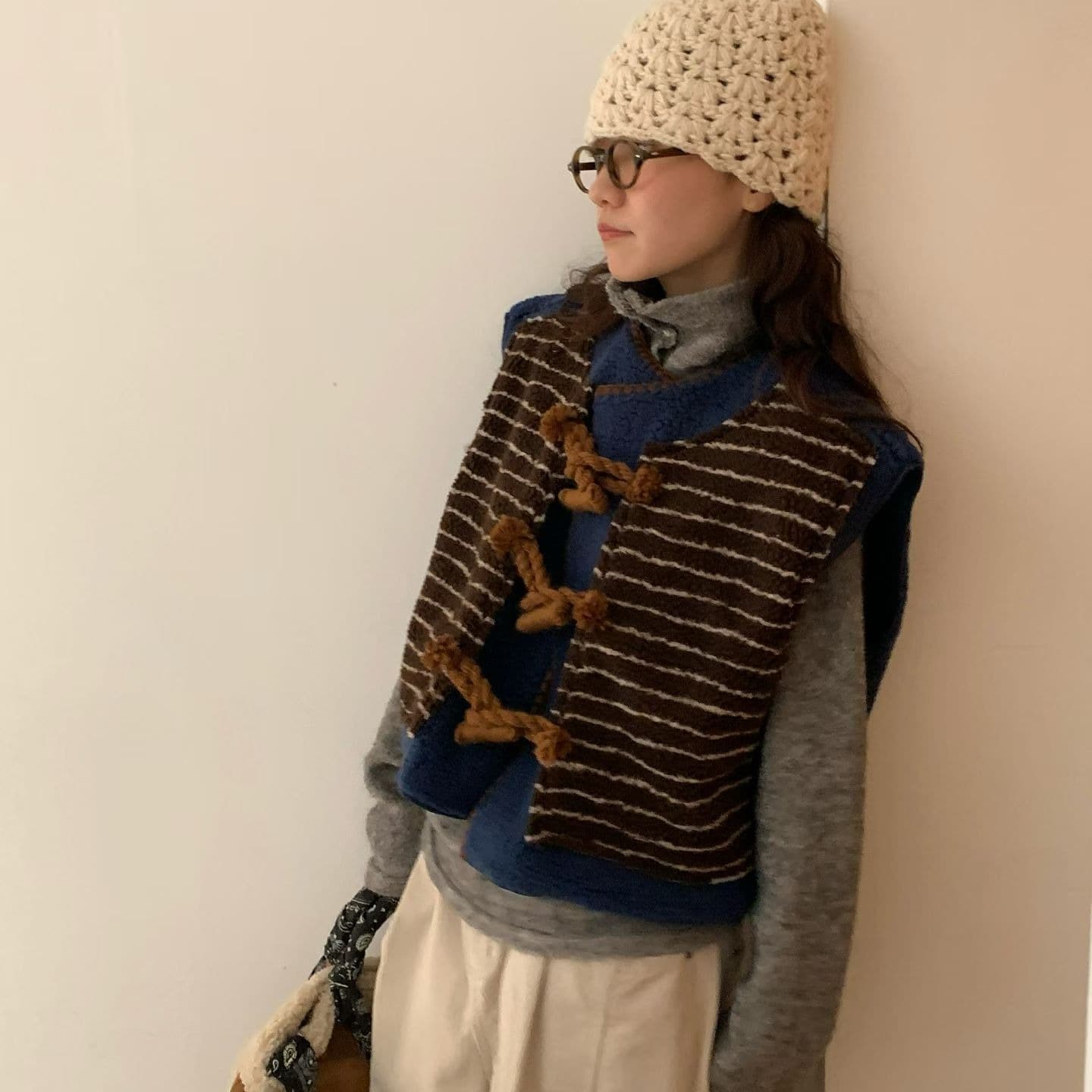 [VENTI] Unique Toggle Vest 1