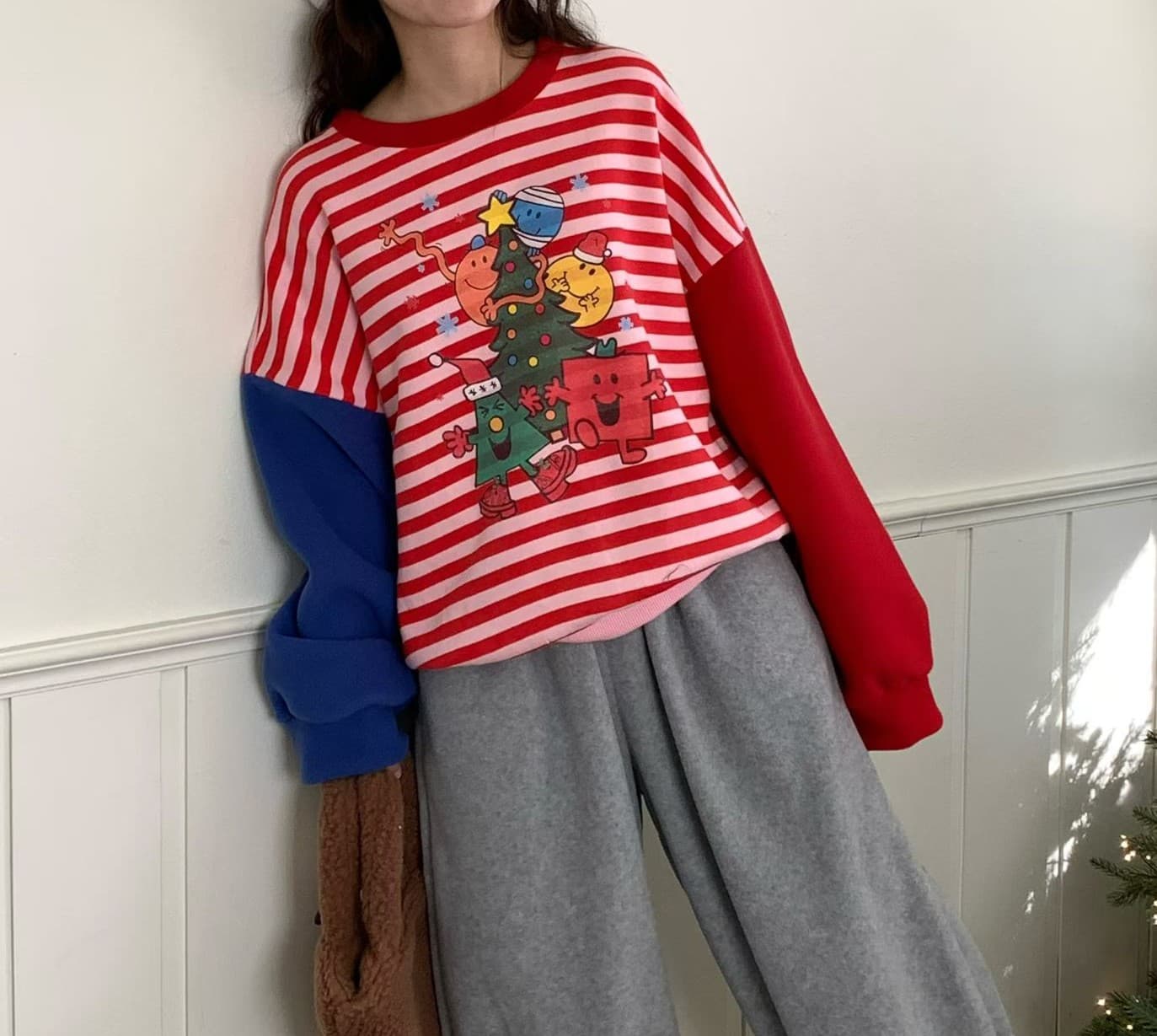 [VENTI] December Brushed Sweatshirt 4