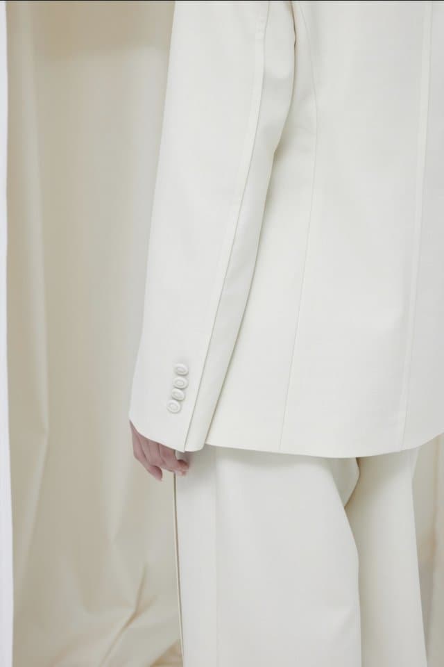 [LE:PPL] Liov Jacket 5