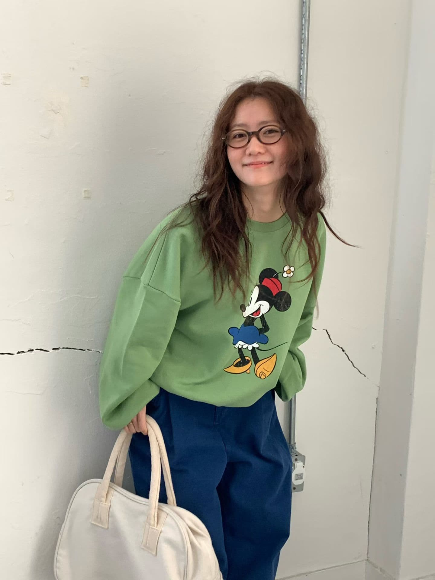 (Official Licensed Disney) [VENTI] Flowerpot Mini Sweatshirt 3