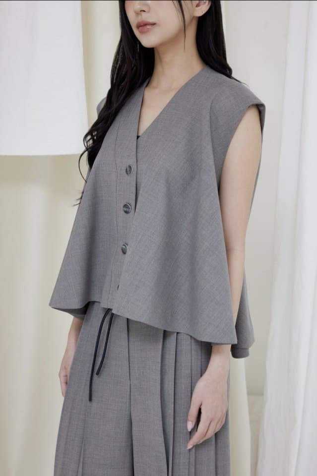 [LE:PPL] Rave Vest 3